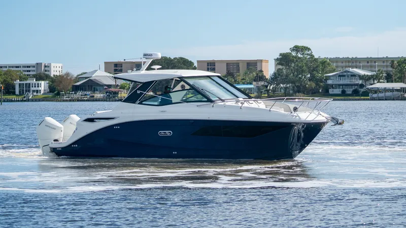 The Image of Sea Ray Sundancer 320 Outboard 2026 - undefined