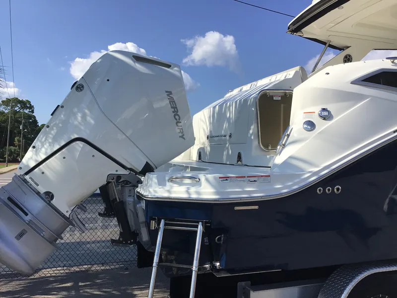 Slide: The Image of Sea Ray Sundancer 320 Outboard 2026 - 3