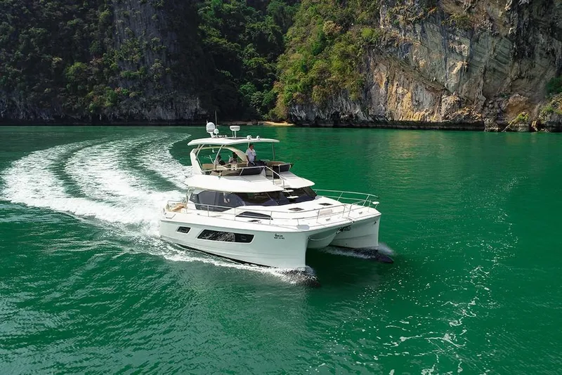Slide: The Image of Aquila 44 Yacht 2024 - 3