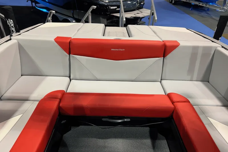 Slide: The Image of Mastercraft NXT21 2025 - 10