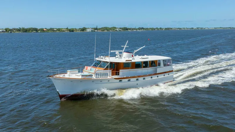 Slide: The Image of Trumpy Houseboat 1970 - 40