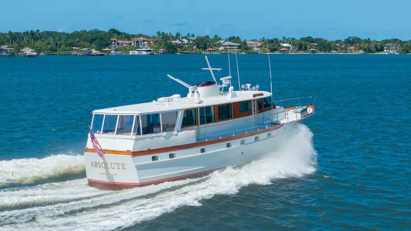 Slide: The Image of Trumpy Houseboat 1970 - 45