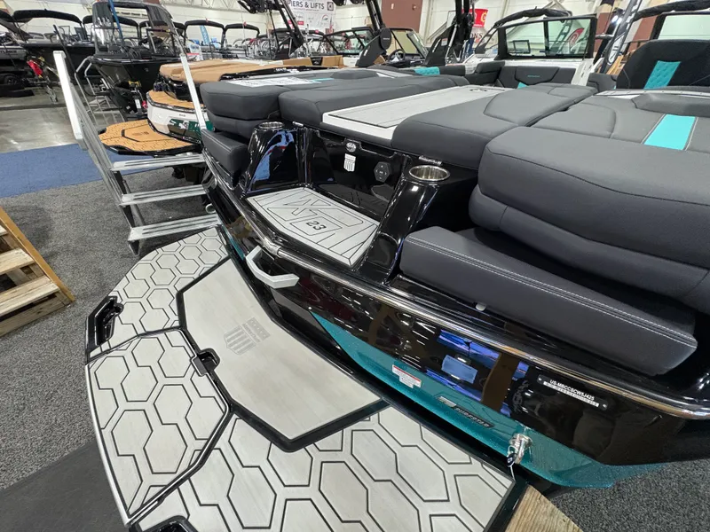 Slide: The Image of Mastercraft XT23 2025 - 22