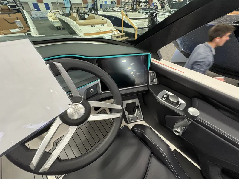 Slide: The Image of Mastercraft XT23 2025 - 26