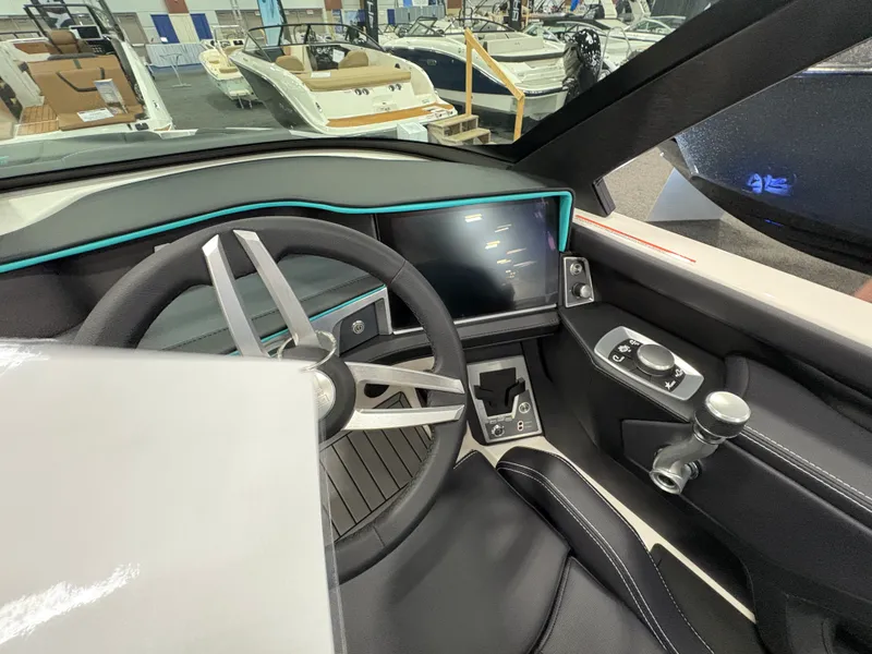 Slide: The Image of Mastercraft XT23 2025 - 29