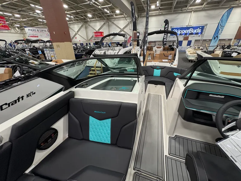 Slide: The Image of Mastercraft XT23 2025 - 29