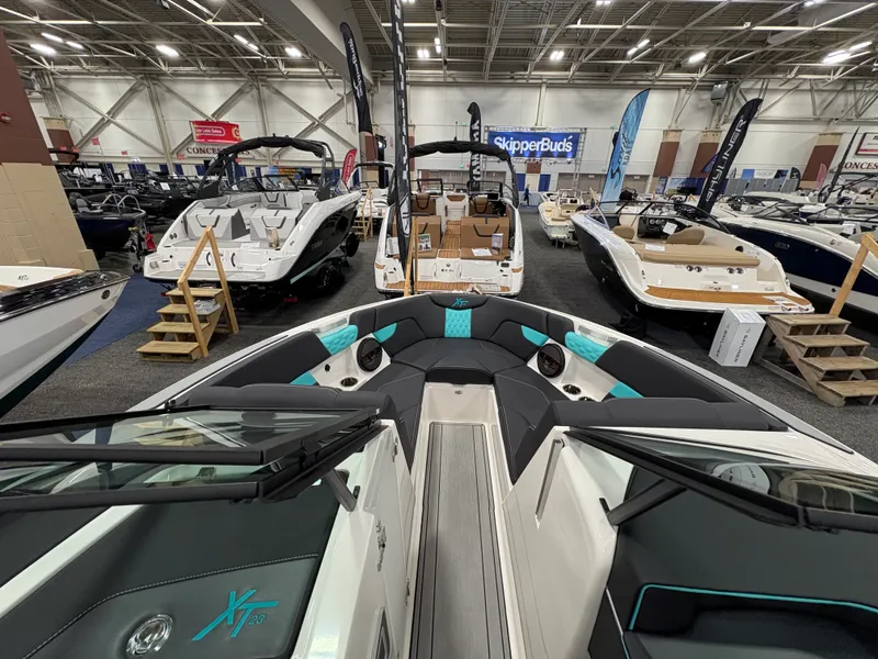 Slide: The Image of Mastercraft XT23 2025 - 30