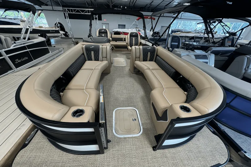 Slide: The Image of Barletta LUSSO25UC 2025 - 0