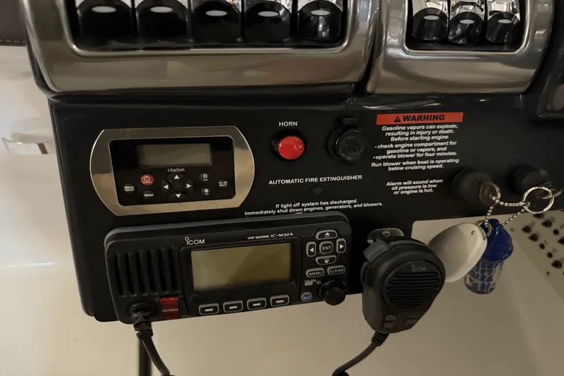 Slide: The Image of Formula 350 CBR 2018 - 16