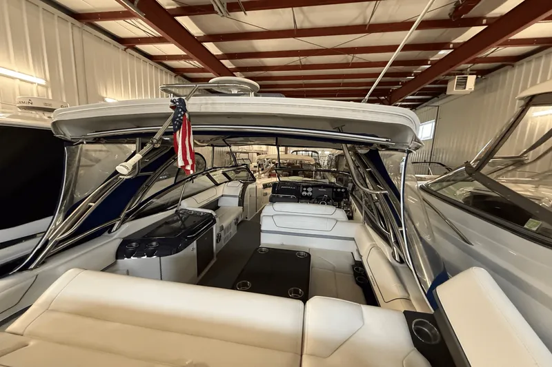 Slide: The Image of Formula 350 CBR 2018 - 7