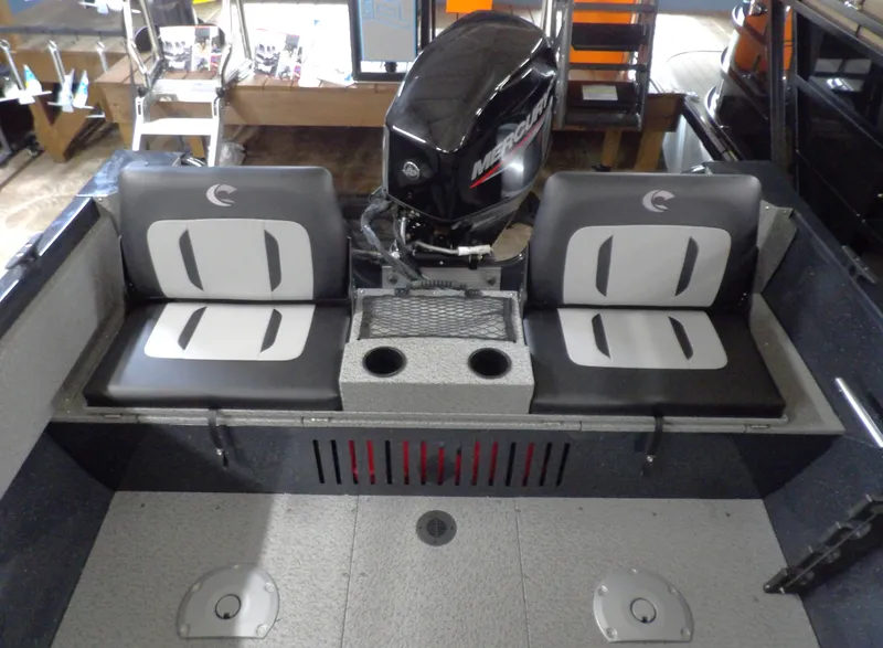 Slide: The Image of Crestliner 1650 Kodiak WT 2027 - 10
