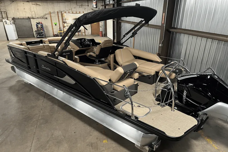 Slide: The Image of Barletta LUSSO23M 2025 - 30