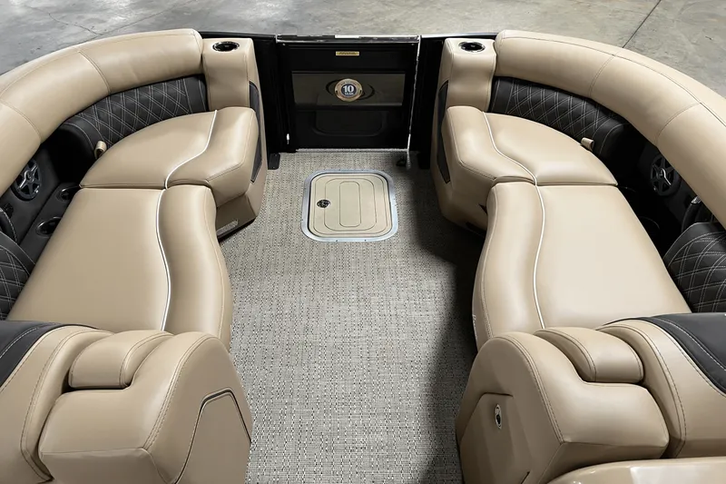 Slide: The Image of Barletta LUSSO23M 2025 - 7