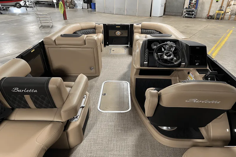 Slide: The Image of Barletta LUSSO23M 2025 - 9