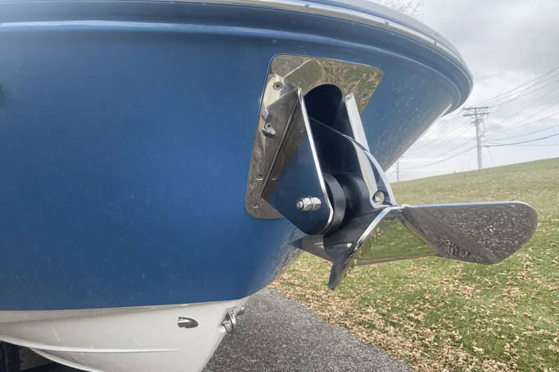 Slide: The Image of Sea Ray SDX 270 2025 - 8