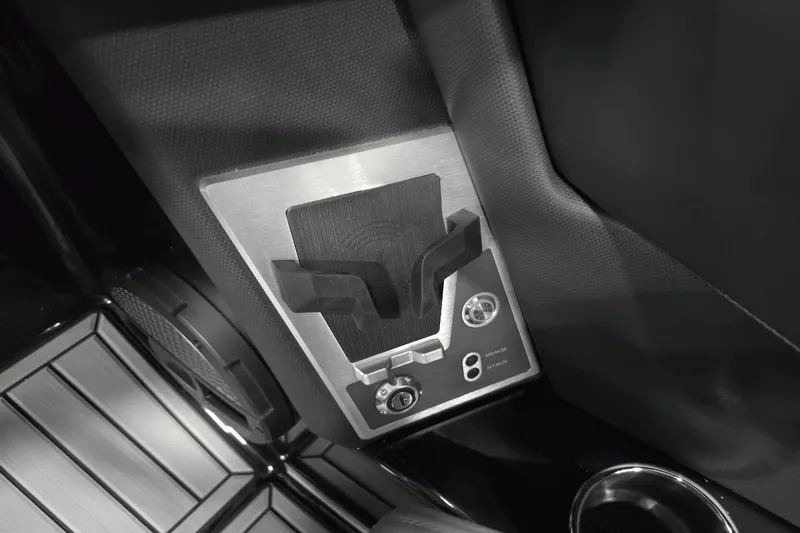 Slide: The Image of Mastercraft XT22 2025 - 10