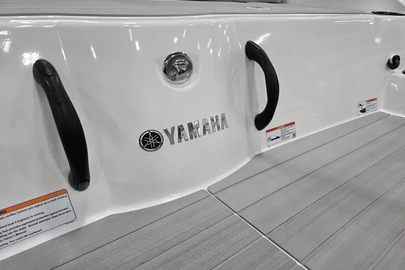 Slide: The Image of Yamaha AR220 2025 - 14