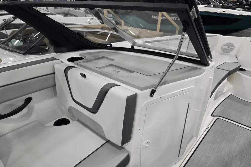 Slide: The Image of Yamaha AR220 2025 - 5