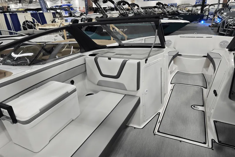 Slide: The Image of Yamaha AR220 2025 - 9