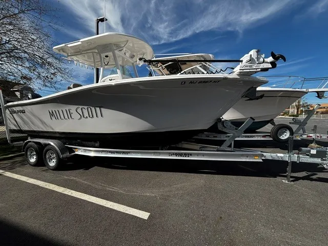 Slide: The Image of Sea Pro 262 Center Console 2024 - 2