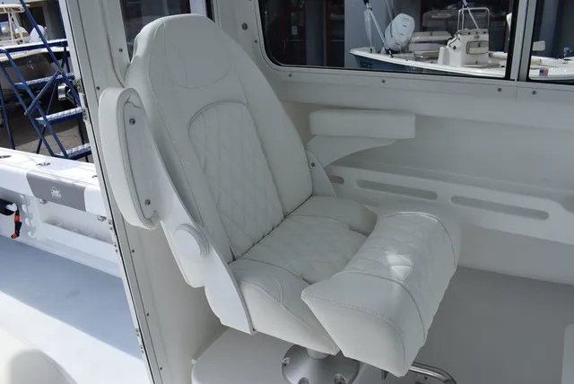 Slide: The Image of Steiger Craft 255 Chesapeake Pilothouse 2026 - 37