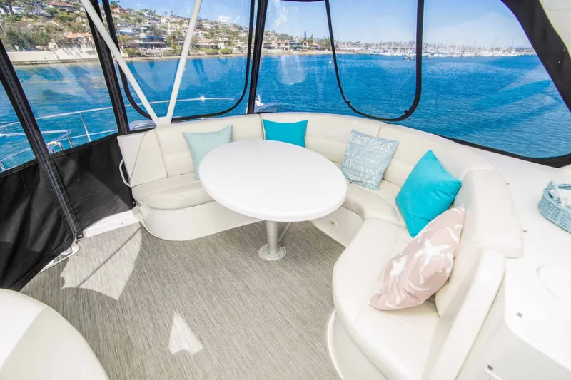 Slide: The Image of Carver Yachts 560 Voyager Skylounge 2005 - 15