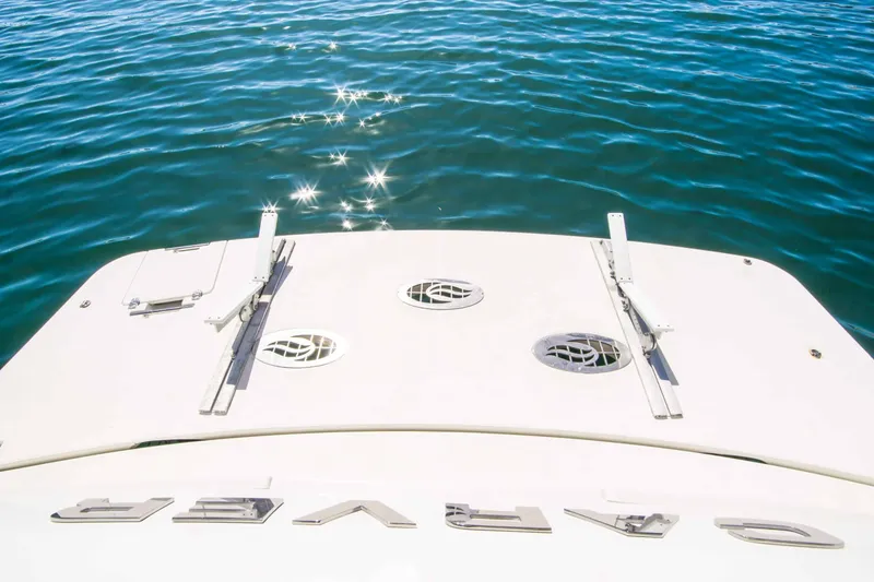 Slide: The Image of Carver Yachts 560 Voyager Skylounge 2005 - 35