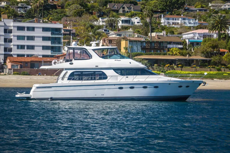 The Image of Carver Yachts 560 Voyager Skylounge 2005 - 0