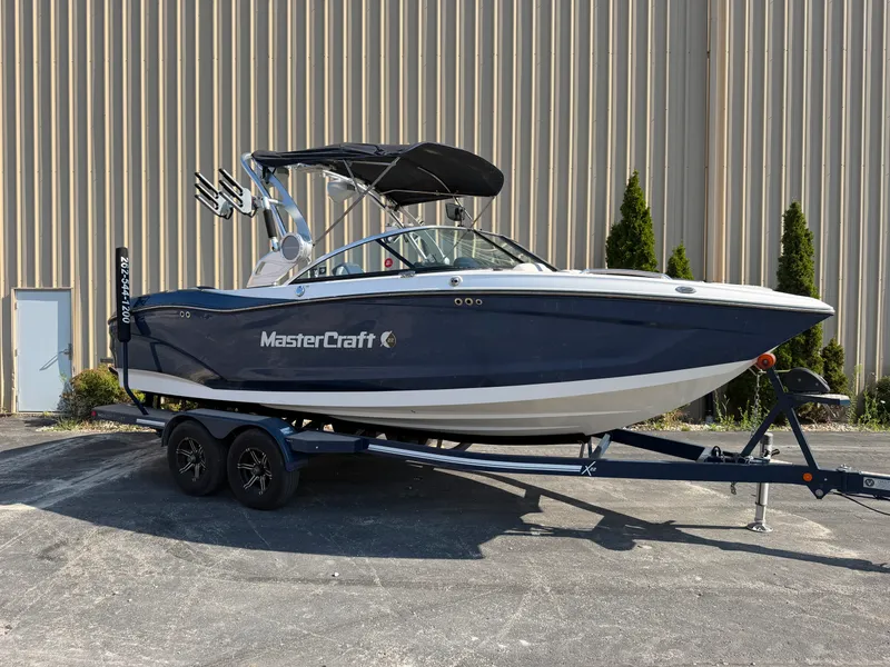 Slide: The Image of Mastercraft X22 2020 - 4