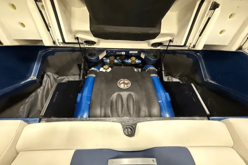 Slide: The Image of Mastercraft X22 2020 - 24