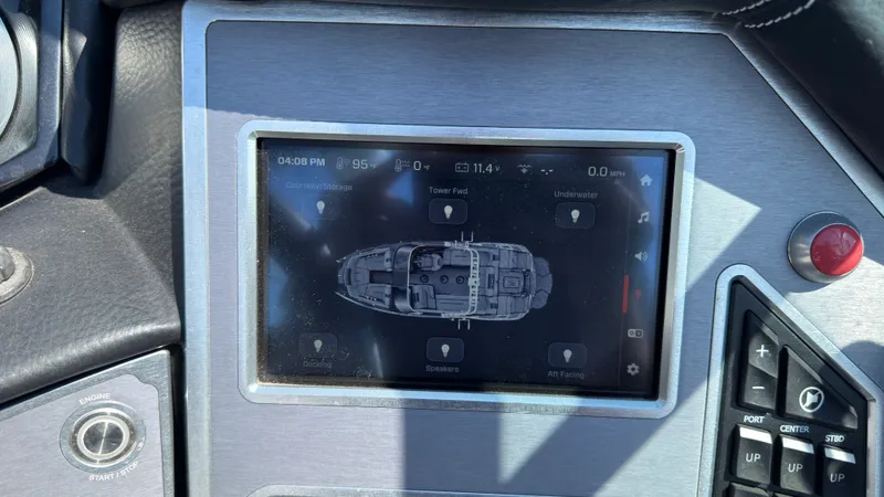 Slide: The Image of Mastercraft X22 2020 - 24