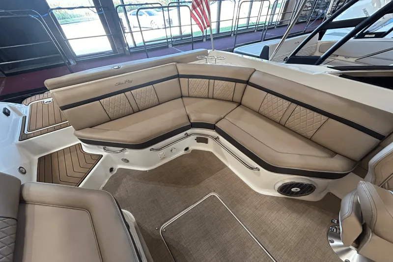 Slide: The Image of Sea Ray 250 SLX 2017 - 14