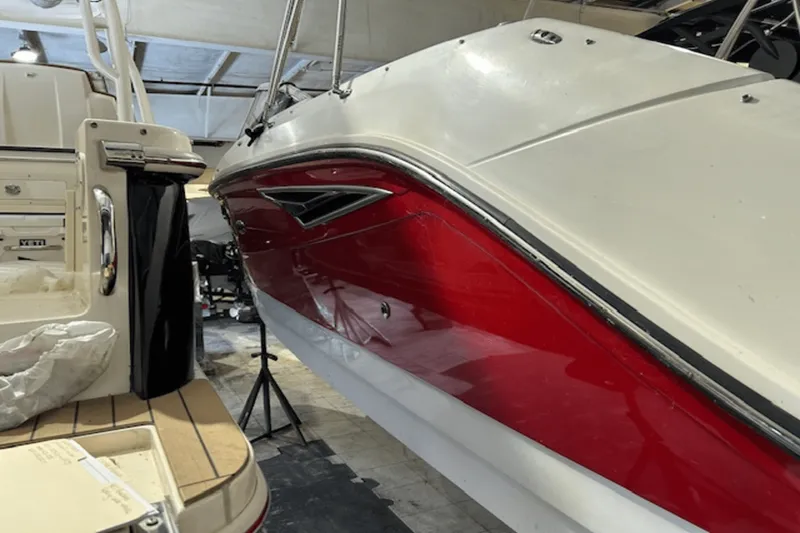 Slide: The Image of Sea Ray 250 SLX 2017 - 7