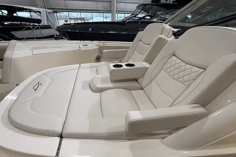 Slide: The Image of Scout 377 LXF 2025 - 27