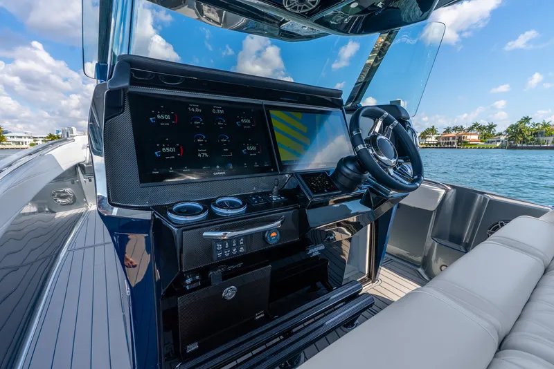 Slide: The Image of Nortech 400 Super Sport 2026 - 36