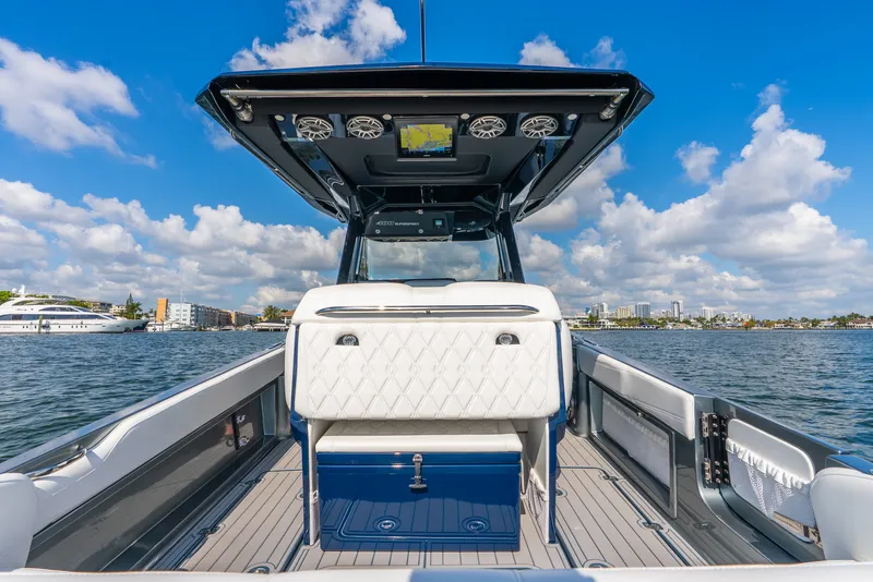 Slide: The Image of Nortech 400 Super Sport 2026 - 47