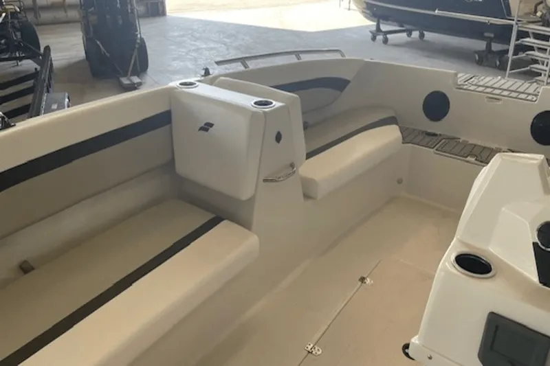 Slide: The Image of Starcraft 171SVX OB 2025 - 11