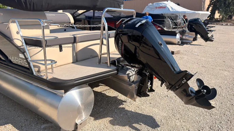 Slide: The Image of Harris 230 Cruiser 2025 - 51