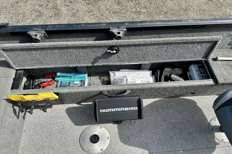 Slide: The Image of Alumacraft 175 VOYAGEUR CS 2020 - 15