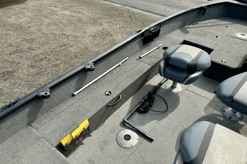 Slide: The Image of Alumacraft 175 VOYAGEUR CS 2020 - 31