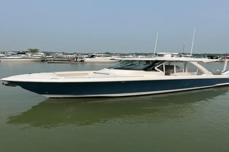 Slide: The Image of Tiara 38 LS 2023 - 2