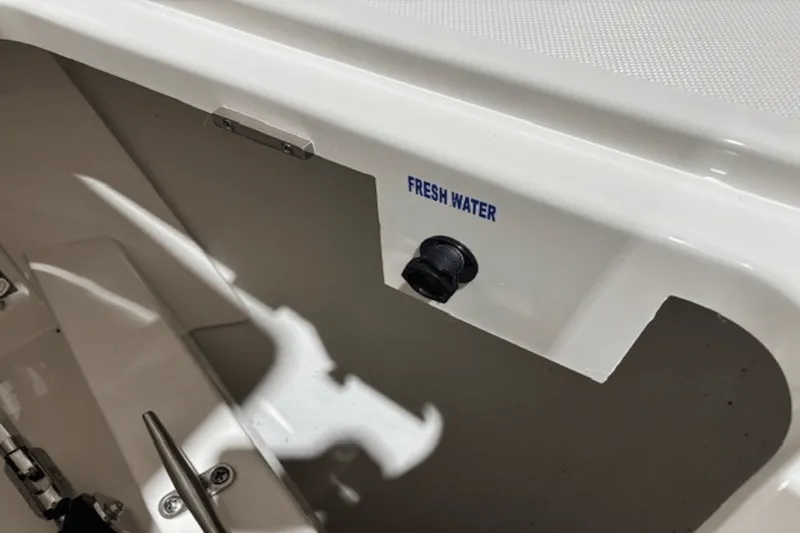 Slide: The Image of Tiara 38 LS 2023 - 34