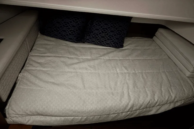 Slide: The Image of Tiara 38 LS 2023 - 39