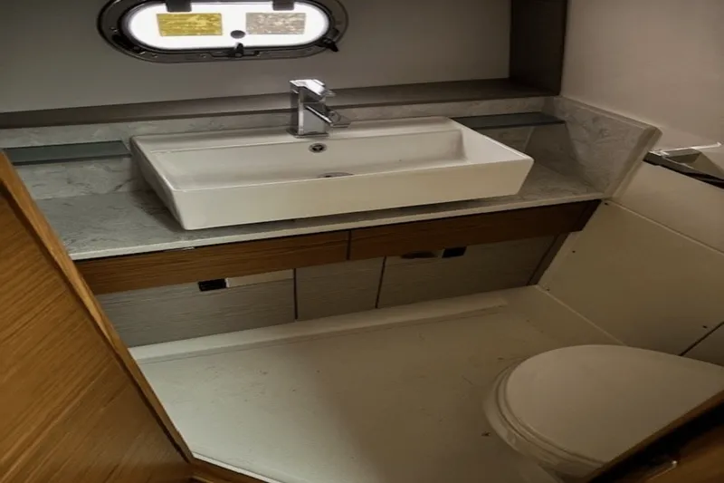 Slide: The Image of Tiara 38 LS 2023 - 43