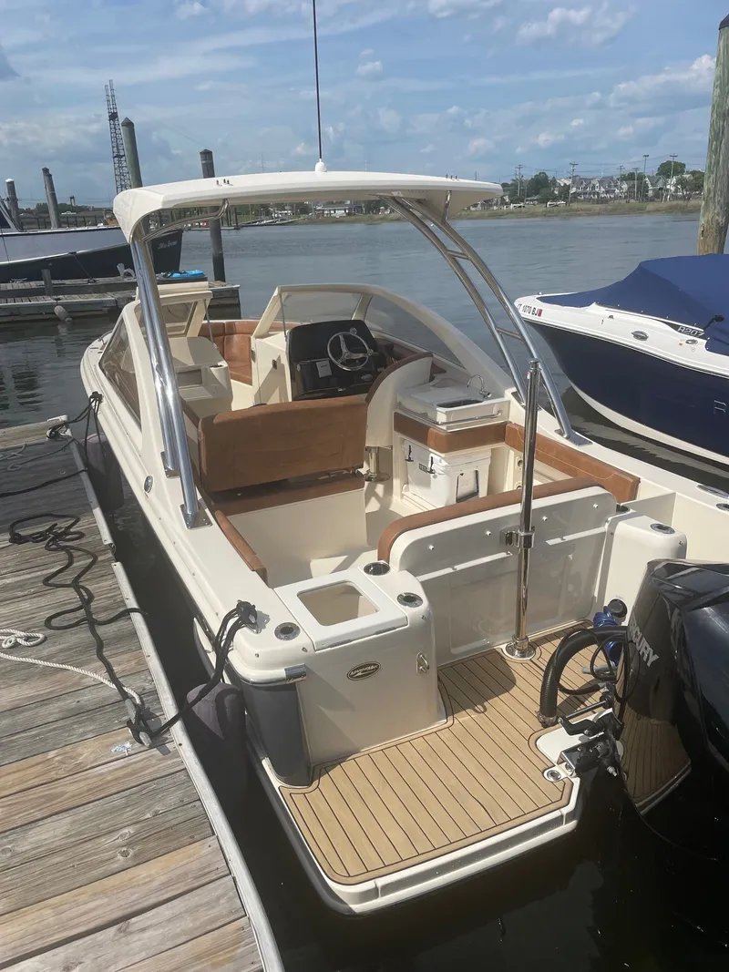 Slide: The Image of Scout 240 DORADO 2022 - 1