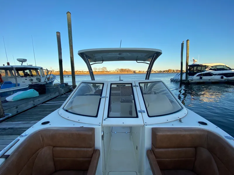 Slide: The Image of Scout 240 DORADO 2022 - 25