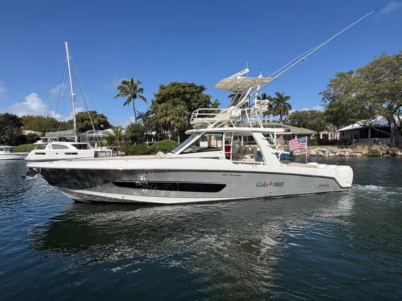 Slide: The Image of Boston Whaler 420 OUTRAGE 2019 - 5