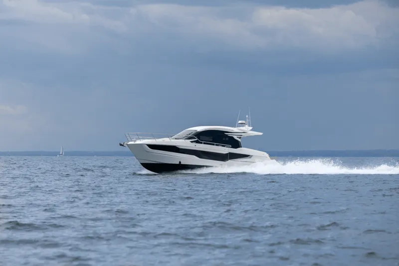 Slide: The Image of Galeon 410 HTC 2024 - 1