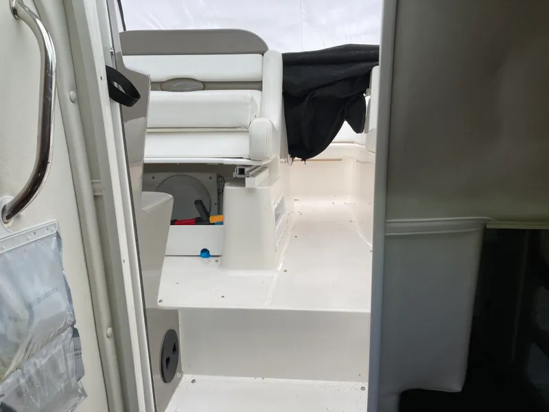 Slide: The Image of Rinker 280 EXPRESS CRUISER 2007 - 47