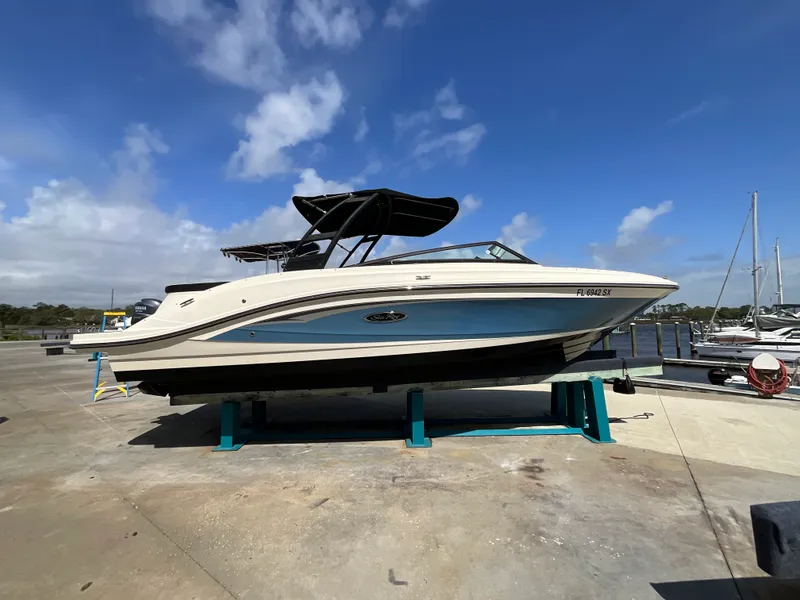 The Image of Sea Ray 23 SPX 2021 - undefined